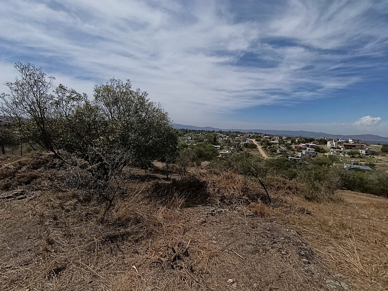 En VENTA LOTE hermosa vista en TANTI con ESCRITURA 