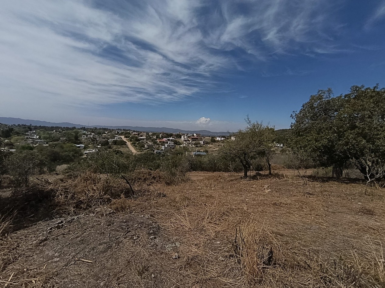 En VENTA LOTE hermosa vista en TANTI con ESCRITURA 