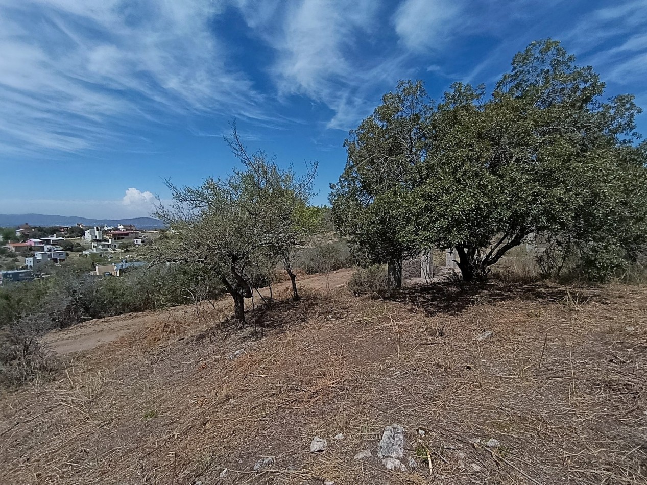 En VENTA LOTE hermosa vista en TANTI con ESCRITURA 