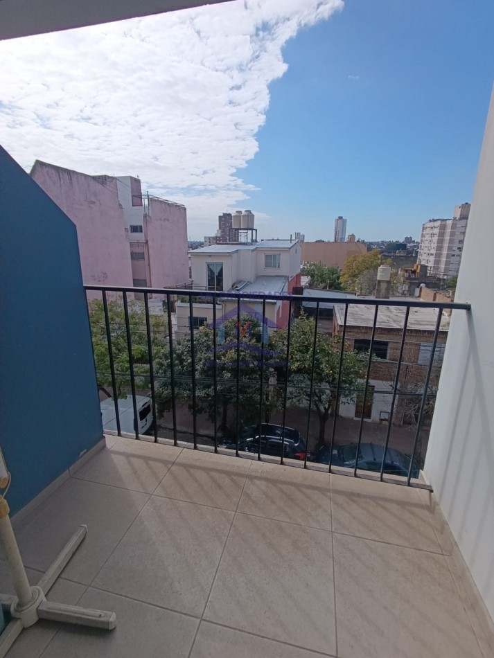 Departamento en venta de 1 dormitorio  y balconen barrio Alberdi 