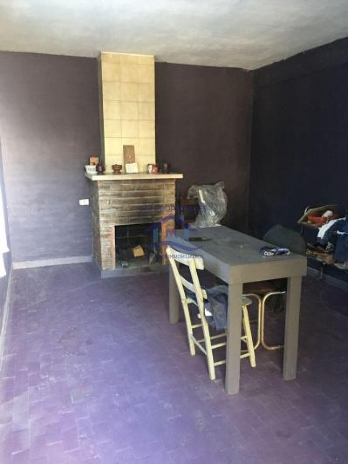 Casa mas departamento en venta en barrio Parque Republica 