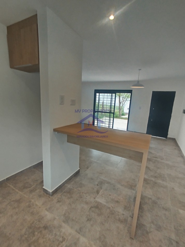 Duplex en venta a estrenar de 2 Dormitorios en Villa San Nicolas 