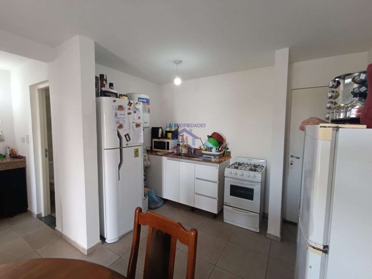 Departamento en venta de 1 dormitorio  y balconen barrio Alberdi 